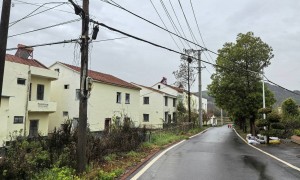 男子去世留下两套房和存款，哥嫂找到其23年未联系的女儿送还，嫂嫂：唯愿她好