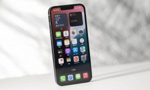 苹果陷价格纠结：iPhone 16靠国补卖爆，iPhone 17却酝酿涨价